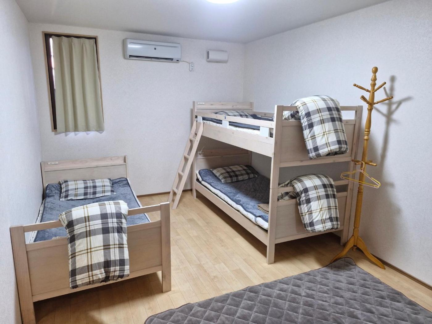 Midori Guesthouse&Hostel Tsushima  Eksteriør billede